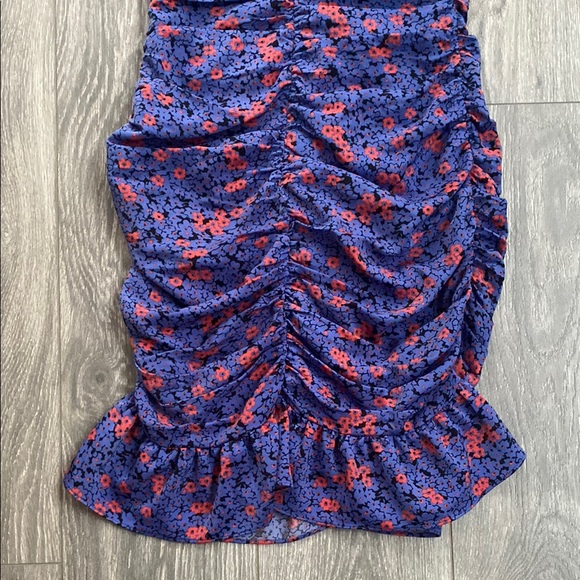 Rails - Puff Short Sleeve Ruched Mini Dress in Scarlette Bloom - Size S - Picture 9 of 11